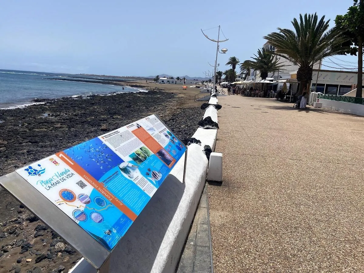 Casa Conchita. Relax, diversión y playa. Playa Honda  0*, Playa Honda (Lanzarote) España